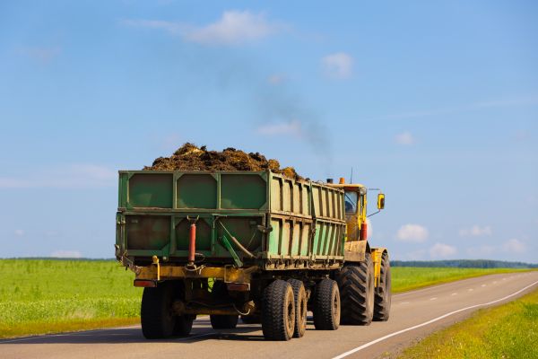 Bulk Soil Delivery in San Clemente