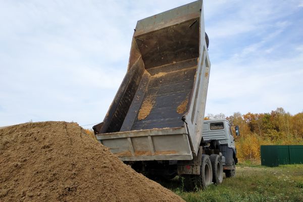 Topsoil Delivery in San Clemente