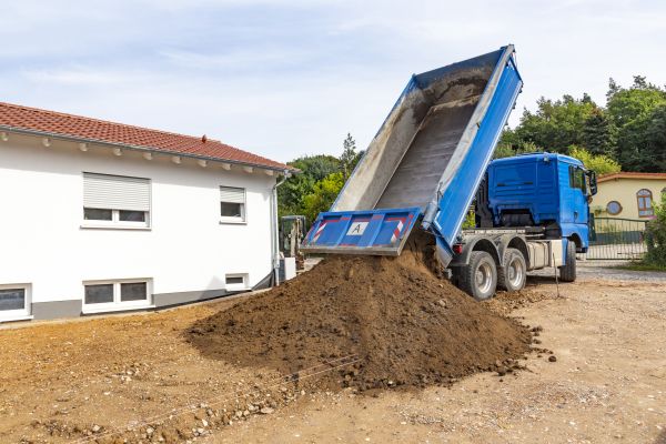 Garden Dirt Delivery in San Clemente