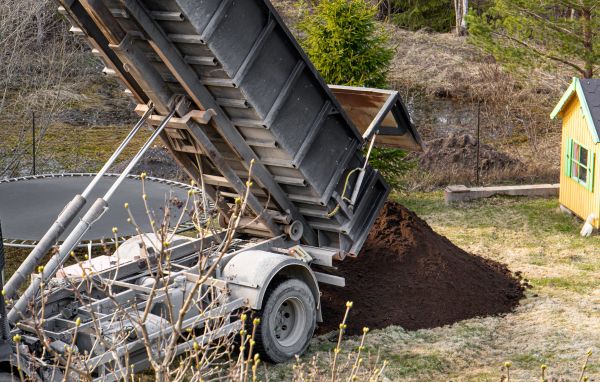 Yard Soil Delivery in San Clemente